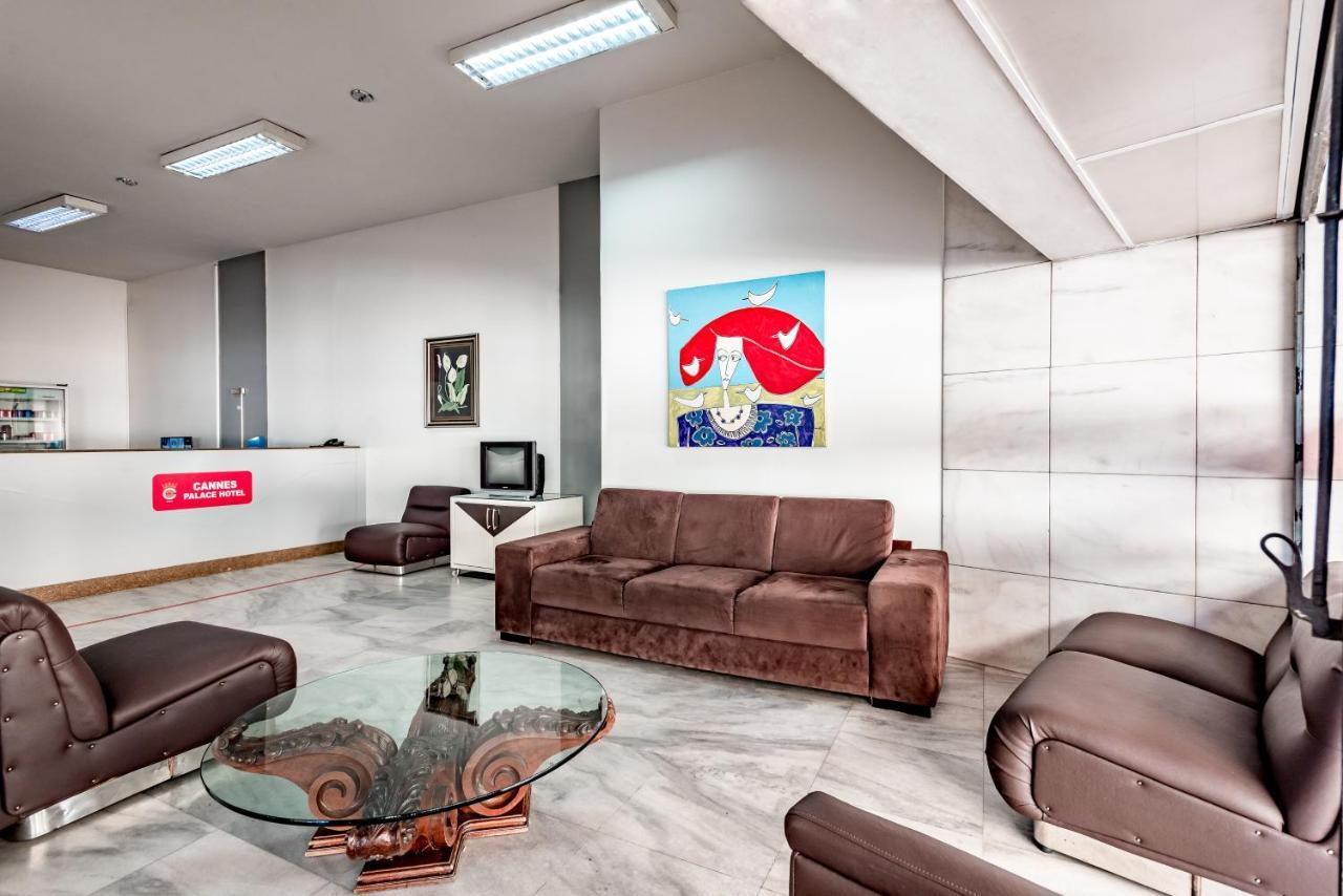 Cannes Palace Hotel Vitoria Bagian luar foto