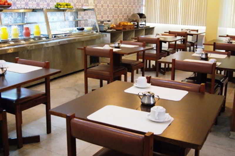 Cannes Palace Hotel Vitoria Bagian luar foto